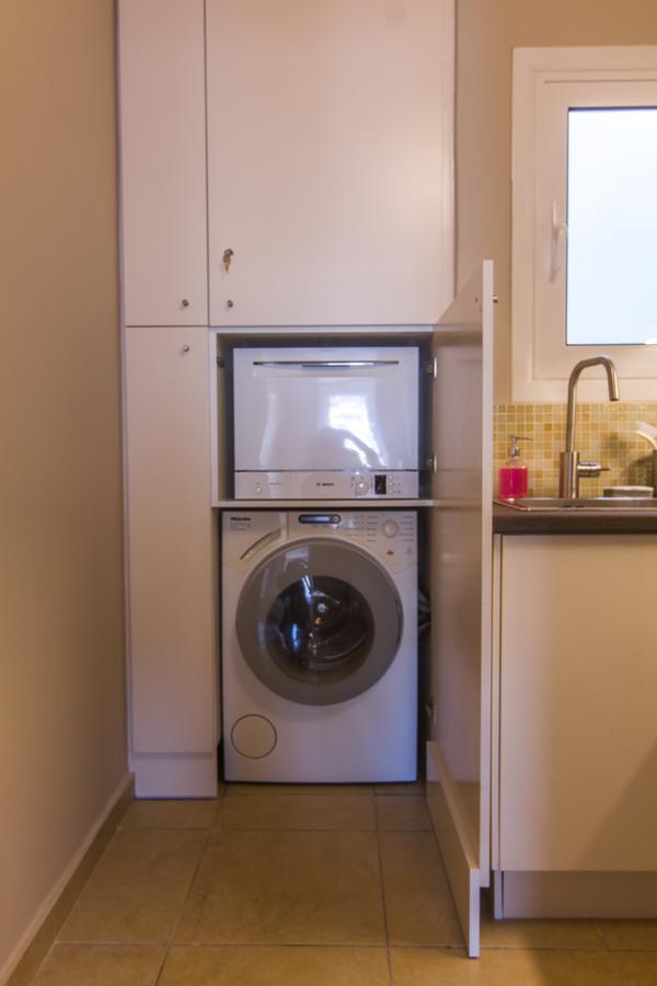Aba Junior Apartment Veikou Street 아테네 외부 사진